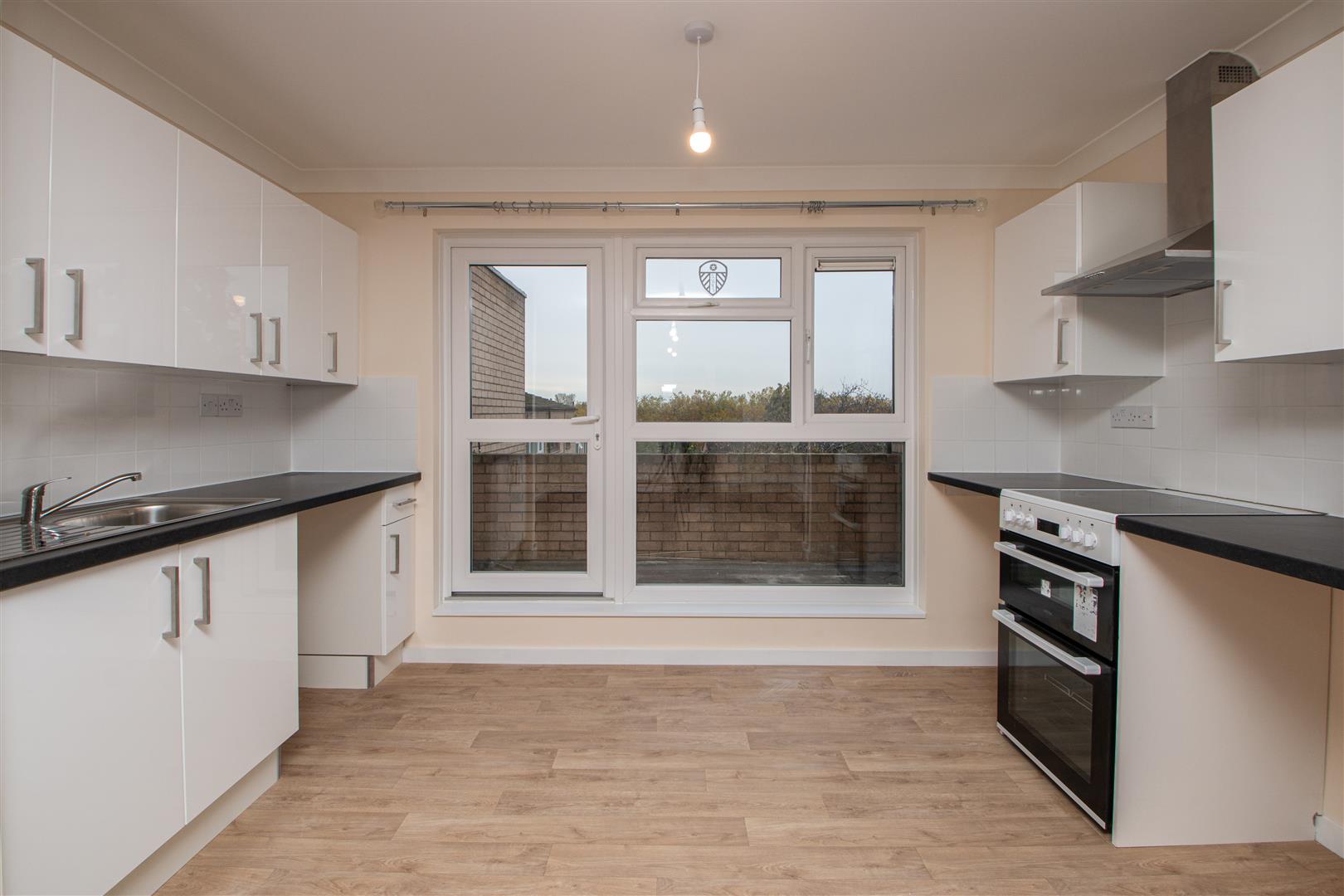 1 bed property in Mullen Avenue, Milton Keynes